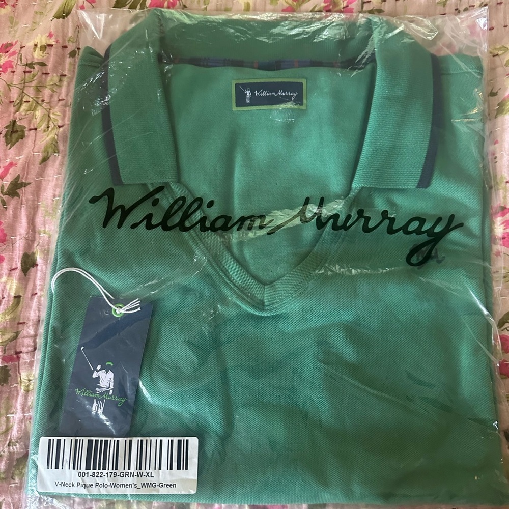 William Murray Golf classic v neck polo
NWT green XL